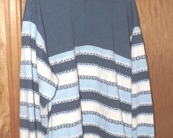 Man's XL Blue & White Pullover Top, Cozy Winter Pullover, Neck Zipper, Stand Up Collar, Gently Worn,  Side Seam Pockets, Man's Gift