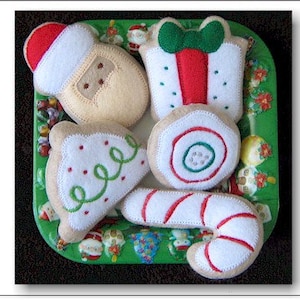 ITH Funky Food Christmas Cookies 4x4 machine embroidery in the hoop project - instant digital download - felt food - pretend play