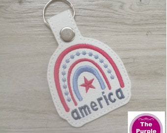 ITH USA America Rainbow Key Fob/Snap Tab 4x4 haft maszynowy w tamborku projekt - pobieranie cyfrowe - dodaj do plecaka, breloka, lato