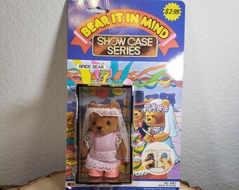 Vintage Bear it In Mind Bride Bear Showcase Series Collectible bear New in Package