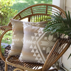 Canyonlands National Park Outdoor Pillow Cover, Canyonlands Pillow Cover (Made to Order)