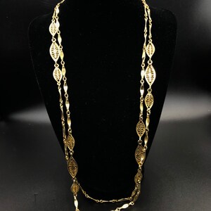 vintage Long Vendome Goldtone Chain 48 pouces