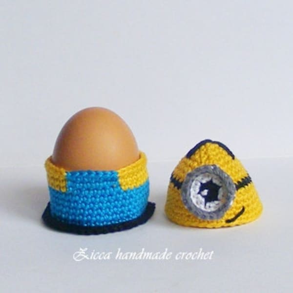 Crochet minion egg cozy, egg holder pattern