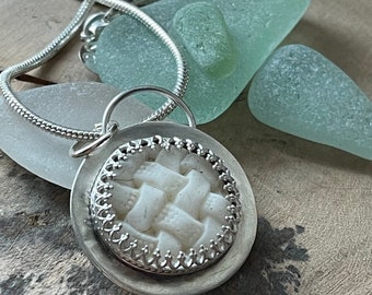 Sea button pendant. Silver, vintage white cream button. Seaglass necklace