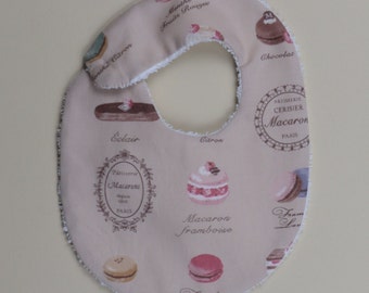 Handmade baby bib in cotton, absorbent sponge, gift idea for babies 0-6 months