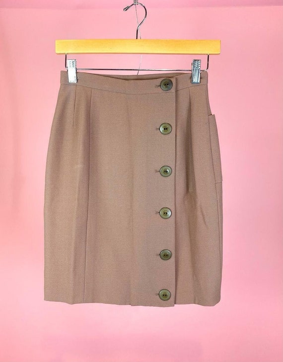 1970s - 1980s CHANEL Beige Button Front Skirt