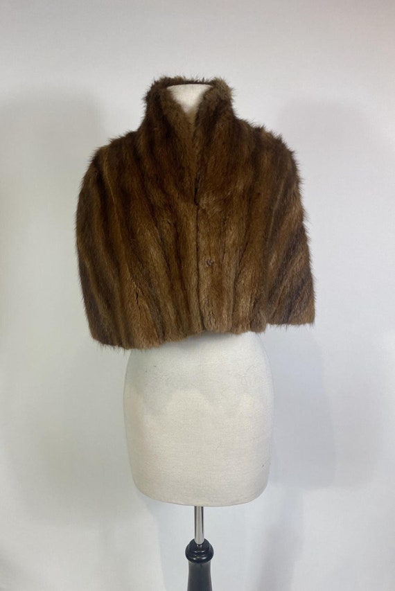 Mid Century Muskrat Fur Caplet