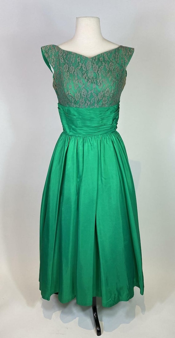 1950's Lori Deb Lace Top Swing Dress - image 2