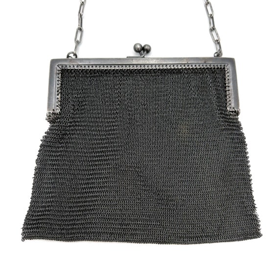 1910s-1915s Metal Mesh Kiss Lock Bag With Chain H… - image 1