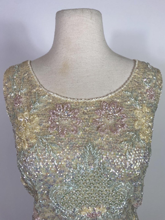 1950s - 1960s Wool with Pastel Beaded Floral Prin… - image 5