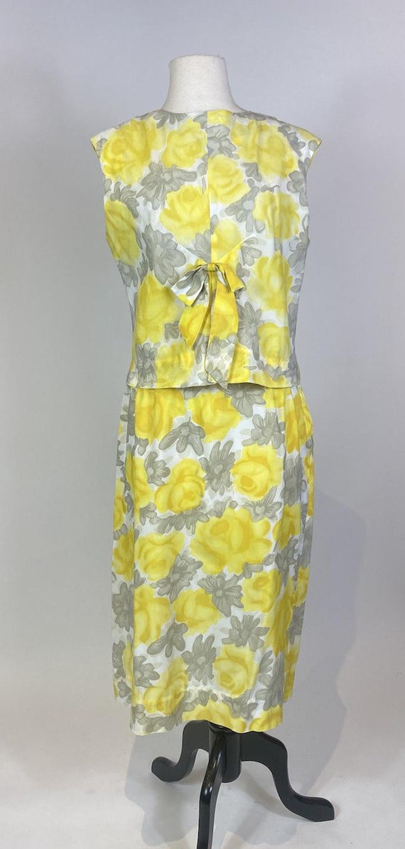 Early 1960s Yellow and Grey Watercolor Floral Pri… - image 2