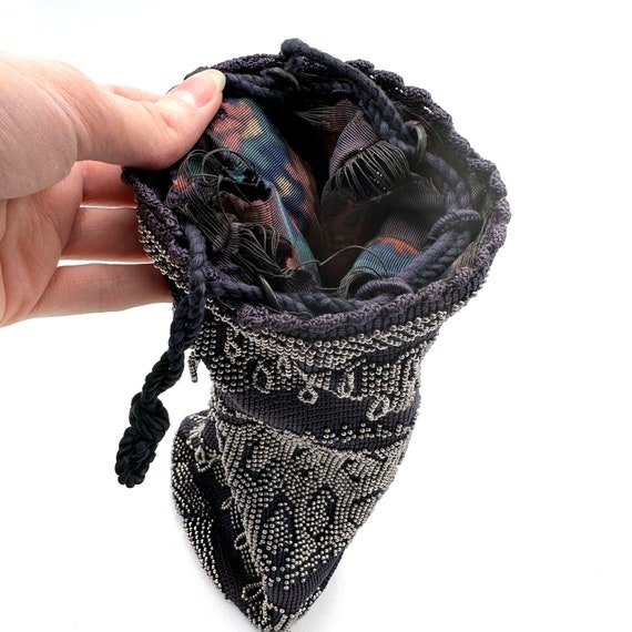 1920s Beaded Navy Knit Drawstring Dancing Purse - image 4