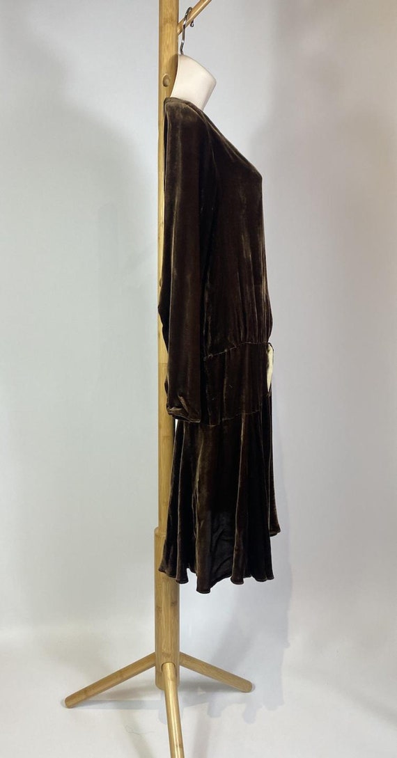 1920s Brown Silk Velvet Drop Waist Dress - image 3