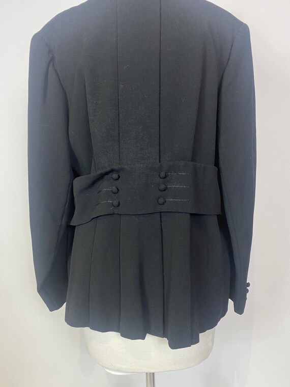 1890s Late Victorian Black Wool Jacket - image 10