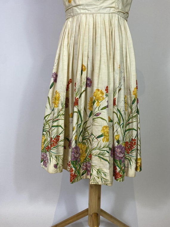 1950s Cover Girl Cream with Multicolor Floral Pri… - image 7