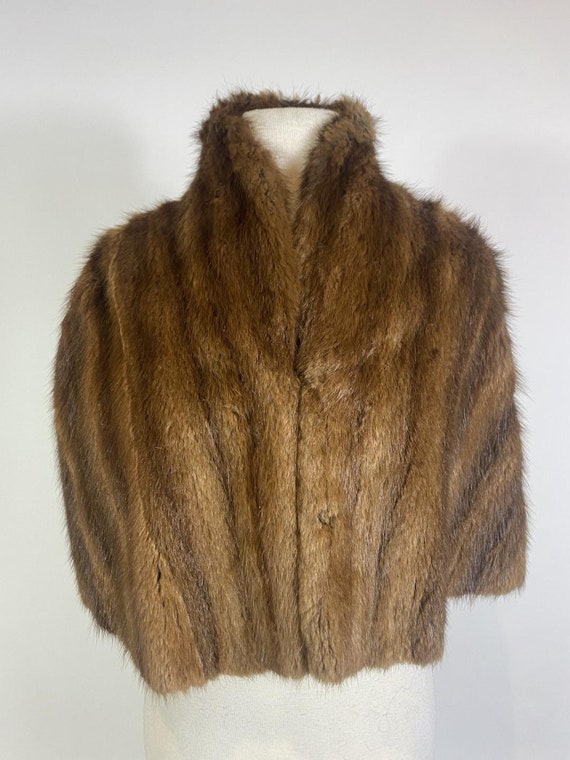 Mid Century Muskrat Fur Caplet - image 2