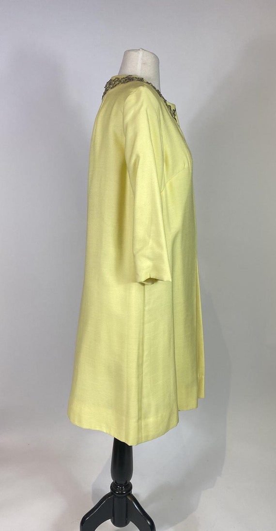 1960s Yellow Beaded Neckline Jacket - image 3