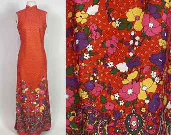 1970s Red Jumbo Floral Printed Maxi Dress