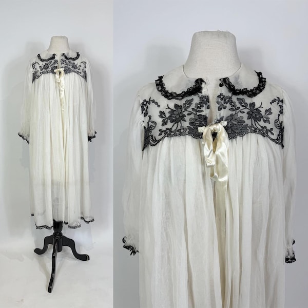 1950s - 1960s Sheer White Chiffon & Black Lace Bed Jacket / Robe