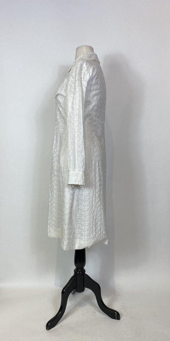 1960s - 1970s Anjac Fashions White Eyelet Lace Co… - image 3