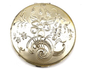 1950s Mary Scott Rowland Round Silver Floral Jumbo Compact