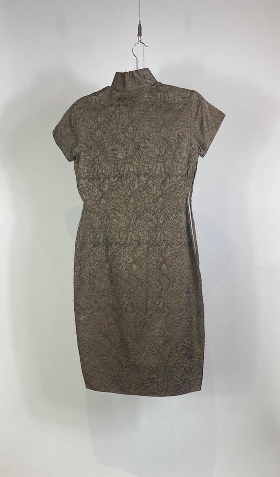 1940s - 1950s Brocade Silk Cheongsam Dress - image 3