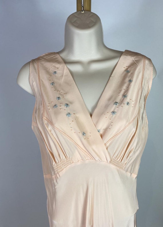 1940s - 1950s Pink Rayon Maxi Slip Dress Bias Cut… - image 4