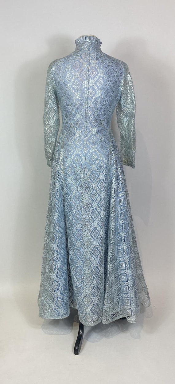 1960s - 1970s Icy Blue Silver Metallic Long Sleev… - image 6