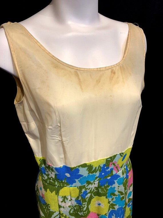 1960's Bright Floral 2 Piece Dress - image 9