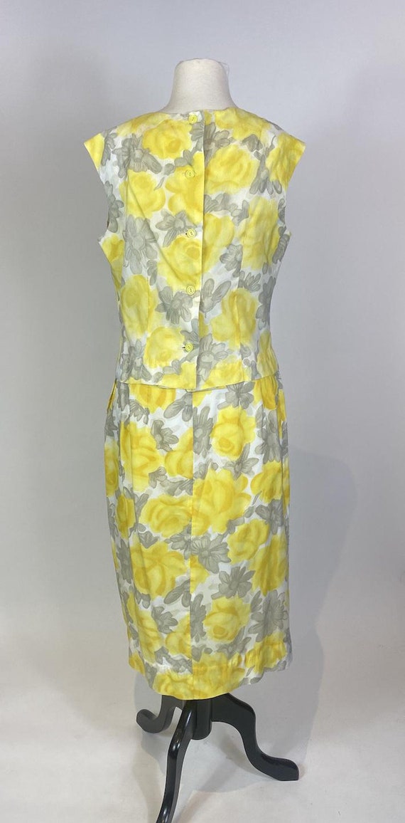 Early 1960s Yellow and Grey Watercolor Floral Pri… - image 4