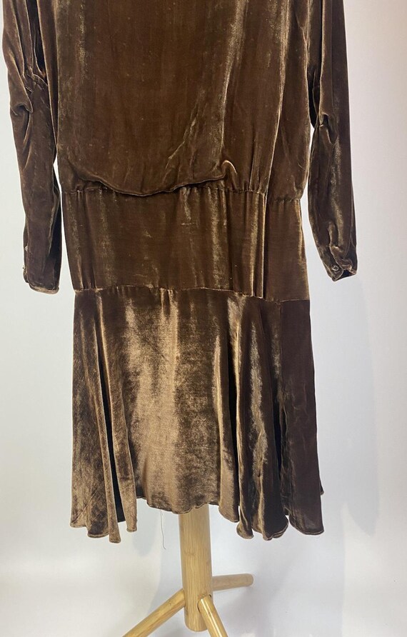 1920s Brown Silk Velvet Drop Waist Dress - image 7