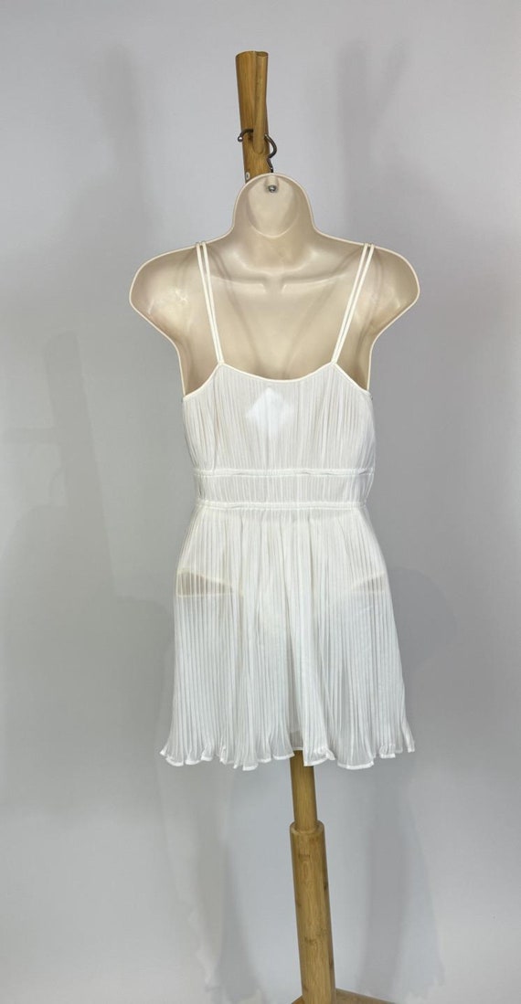 1960s White Pleated Babydoll Slip and Panty Set D… - image 6