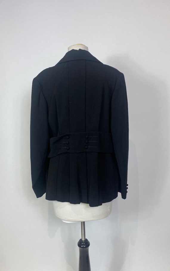 1890s Late Victorian Black Wool Jacket - image 4