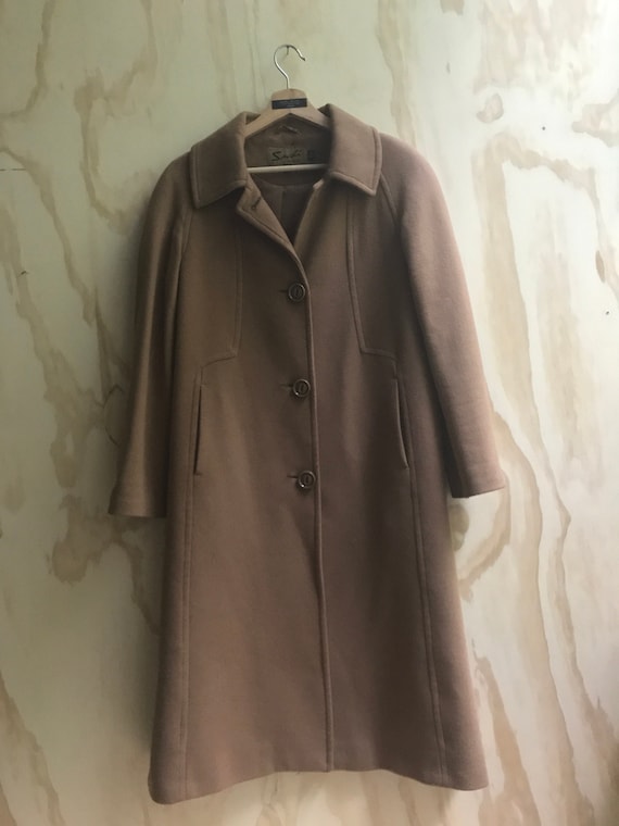 Camel wool coat: caramel, tan, 100% wool