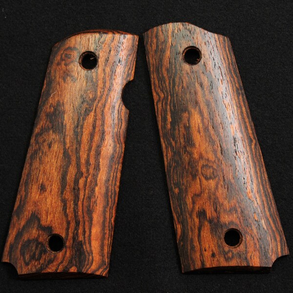 Handmade OFFICERS MODEL Sized 1911 Grips