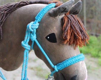 Cheval de loisir A3 MAVR avec licol et cheval de bataille steckenpferd käpphäst keppihevonen