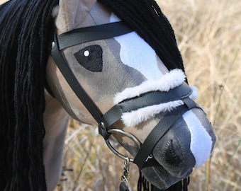 Hobby horse A3 with bridle Bay Roan AMBER