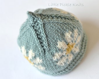 KNITTING PATTERN Baby Beanie 'Little Daisy Flower'