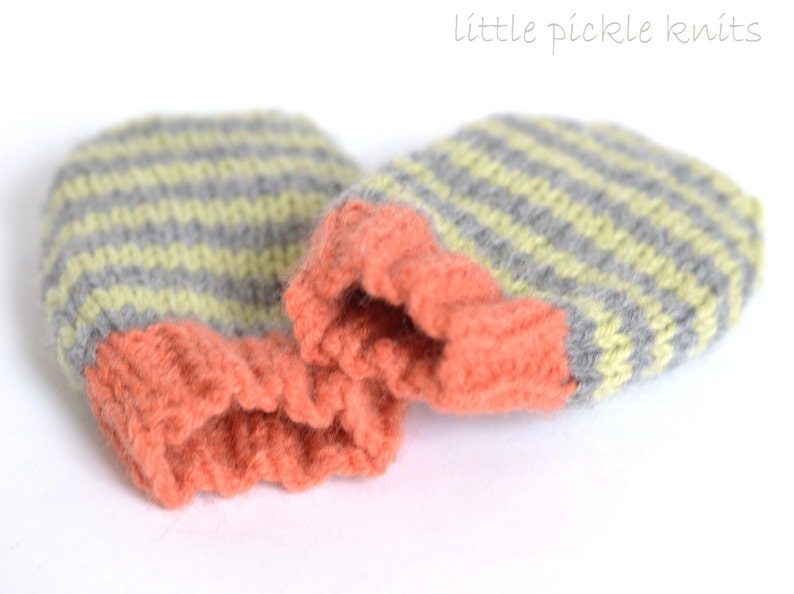 EASY BABY MITTENS Knitting Pattern 4ply Stripy Mittens Etsy Canada