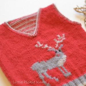RUDOLPH the red nose Reindeer knitting pattern Tank - slipover PDF