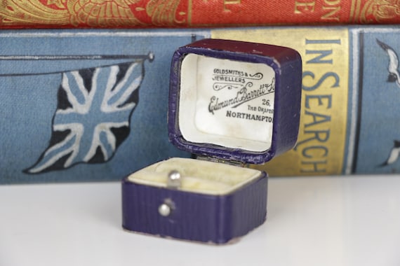 Vintage Ring Box - Blue Engagement or Wedding Ring