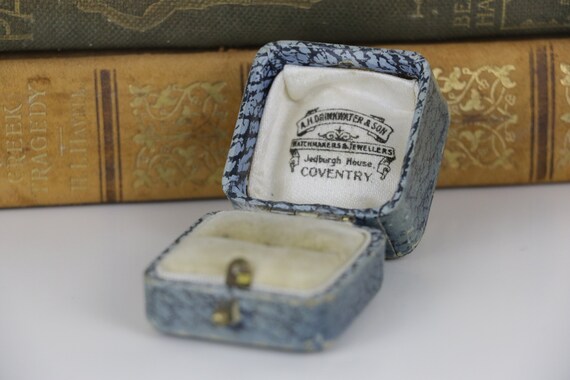 Vintage Ring Box - Engagement or Wedding Ring Box