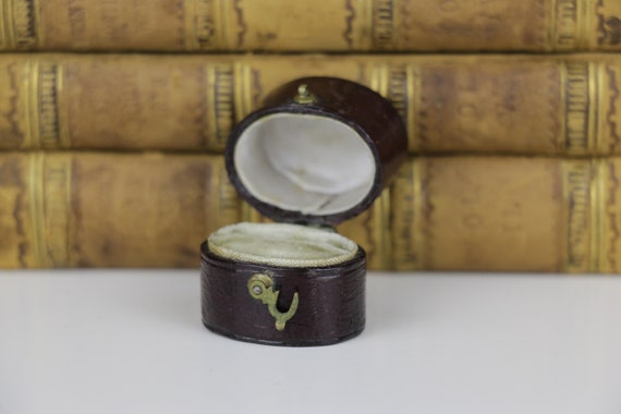 victorian ring box