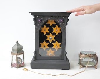 Stars of Heaven and of Earth - Multi Ring Box - hand crafted Art Box holds 7 rings