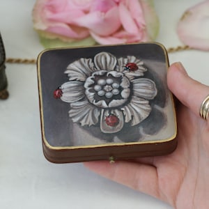 Ladybirds Antique Jewellery box painted by Irene Owens image 5