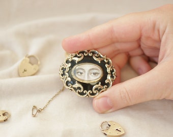 Lovers Eye - Victoriaanse emaille broche met Lovers Eye-schilderij van Irene Owens