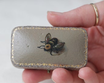 Vintage Jewellery box with Bees painted by Irene Owens