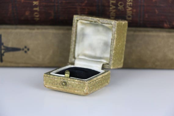 antique engagement ring box