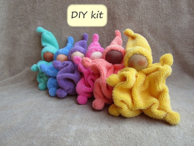 DIY Waldorf doll kit 'Saampies'. Kit with material and Etsy
