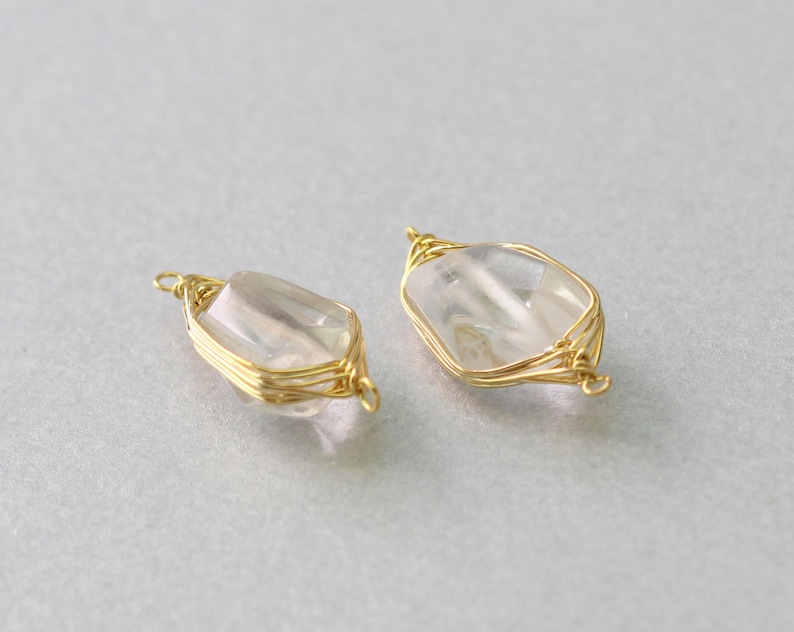 10 Pieces G3002G-CR010 Brass Framed Polished Gold Plated Crystal Gemstone Connector
